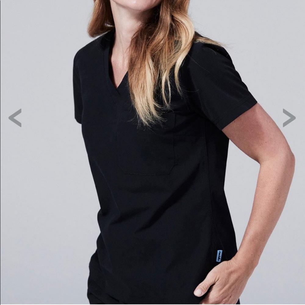 Black Medelita Scrub Top